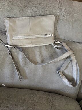 Leather Crossbody Wallet Bag in Light Gray